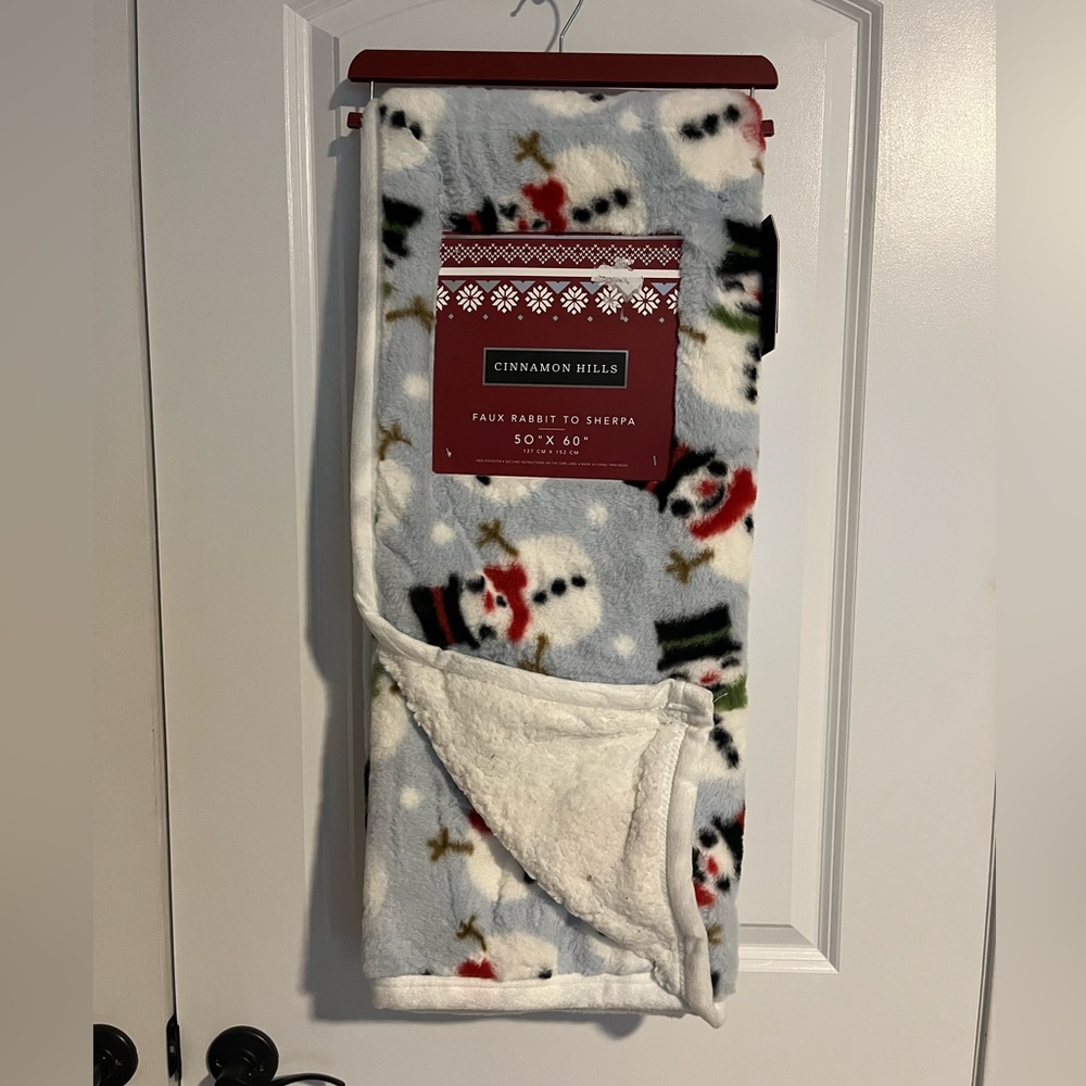 🤩NWT: Snowman Blanket